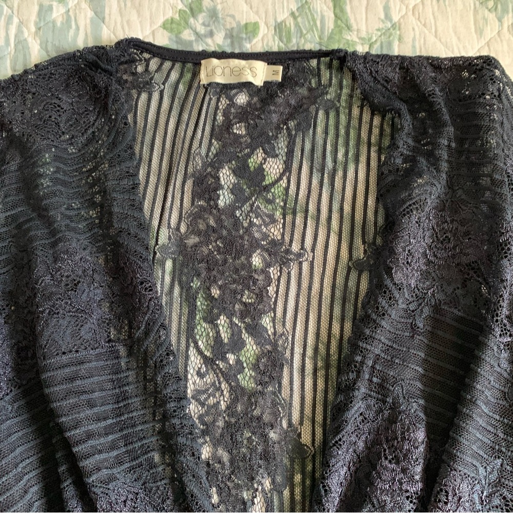 Lioness Lace Romper Navy Blue Long Sleeve Deep V Neck Tie M - Picture 4 of 8